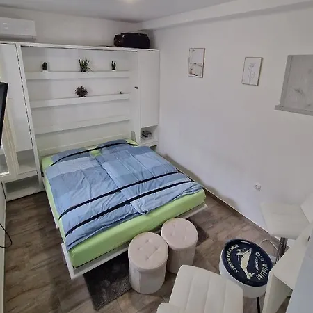 Apartament Mini - Water Sports Equipment