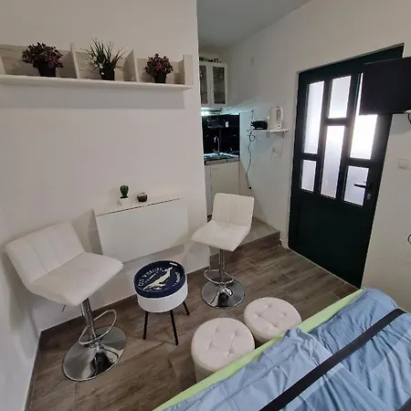 Mini - Water Sports Equipment Apartamento *